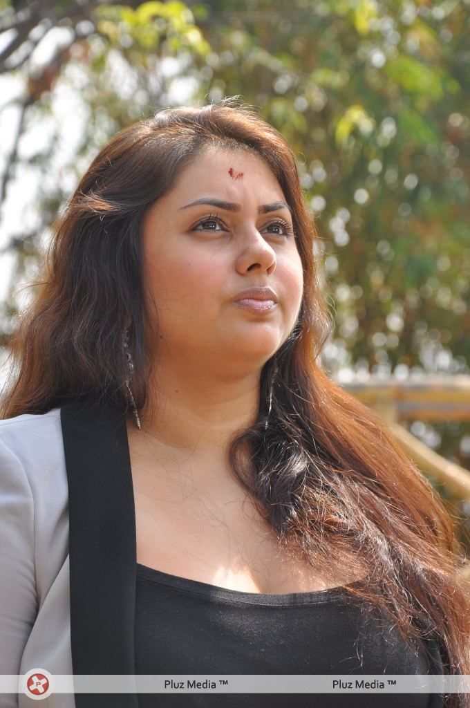 Namitha - Namitha New Movie Opening - Pictures | Picture 122313